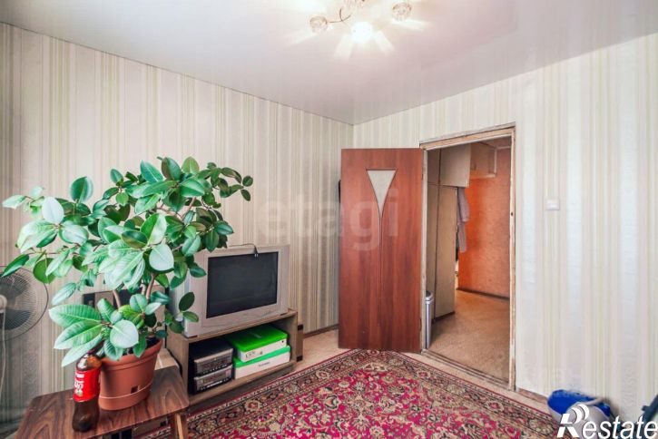 2-комн квартира улица Маршала Конева, 8А,  д. 8А