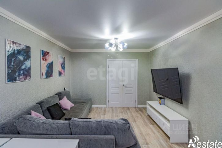 3-комн квартира Возрождения улица, 76А,  д. 76А