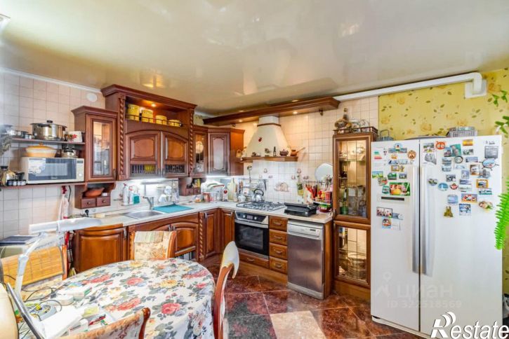 2-комн квартира улица Челюскинцев, 58,  д. 58