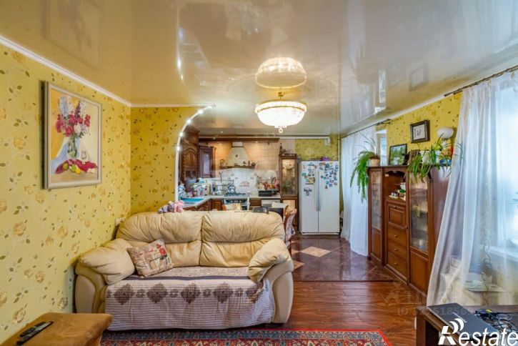 2-комн квартира улица Челюскинцев, 58,  д. 58