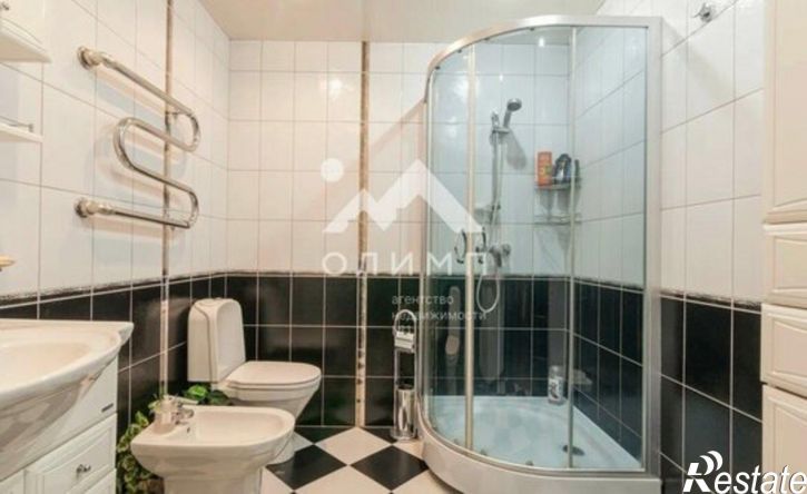 2-комн квартира улица Ильюшина, 1А,  д. 1А