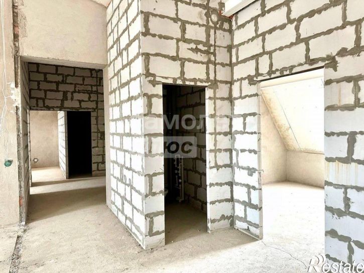 3-комн квартира улица Панкратова, 40,  д. 40