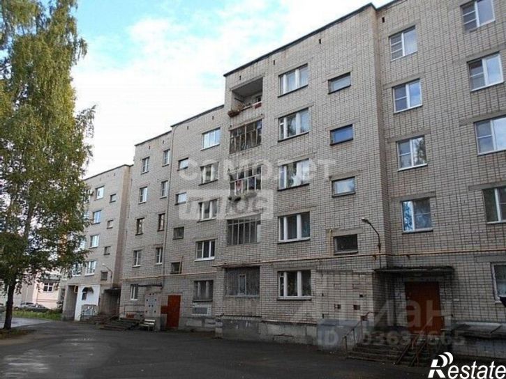2-комн квартира улица Кирова, 38,  д. 38