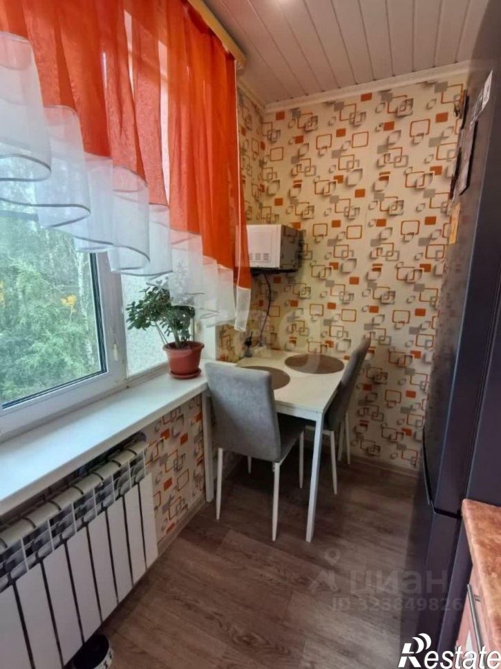 2-комн квартира улица Лаврова, 12,  д. 12