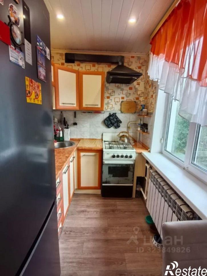 2-комн квартира улица Лаврова, 12,  д. 12