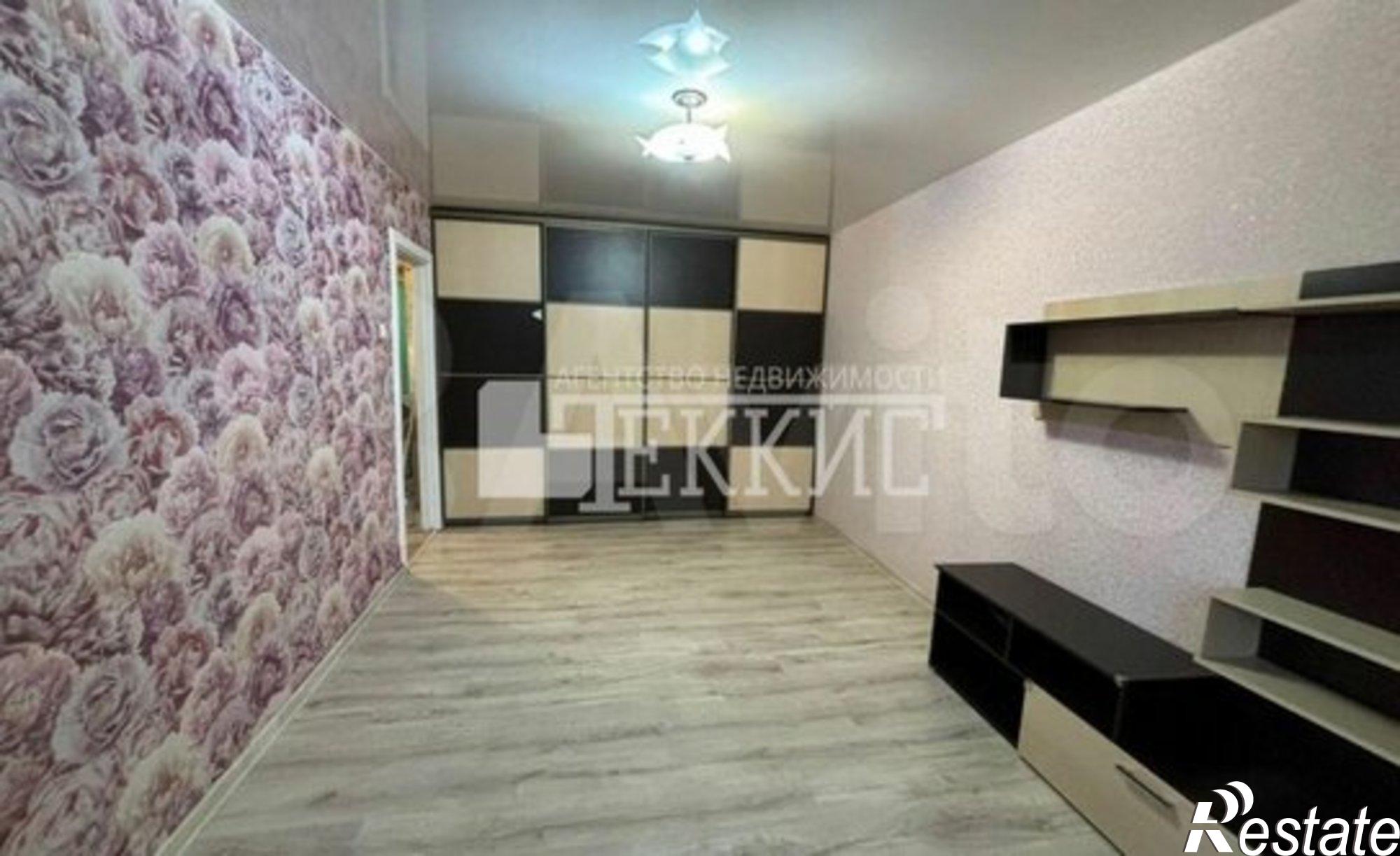 Купить квартиру за 2 550 000 рублей на улица Пугачёва, 36