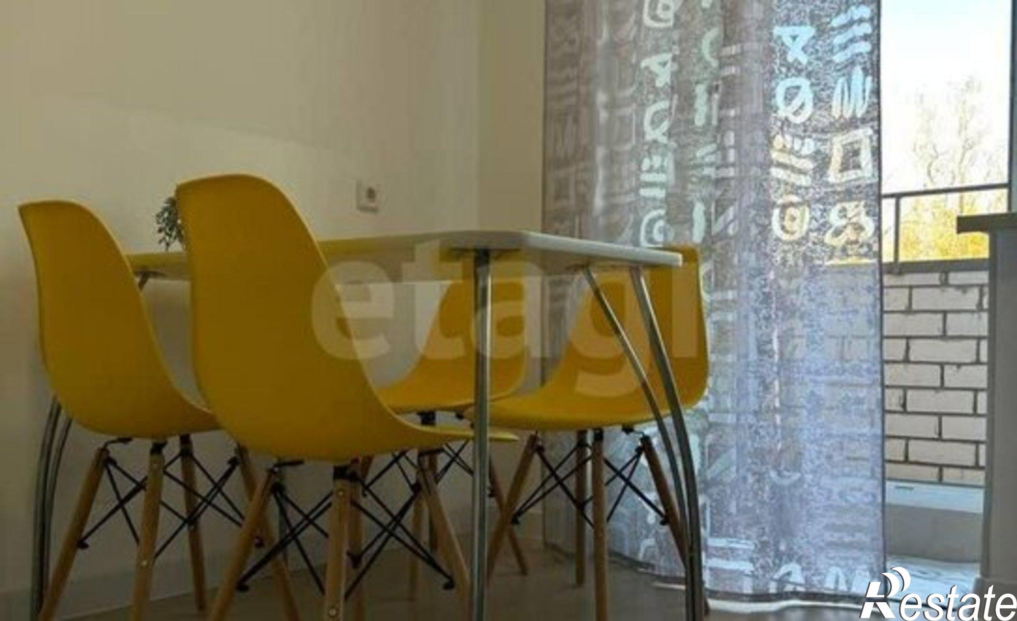 Купить квартиру за 4 600 000 рублей на Новгородская улица, 42 к1