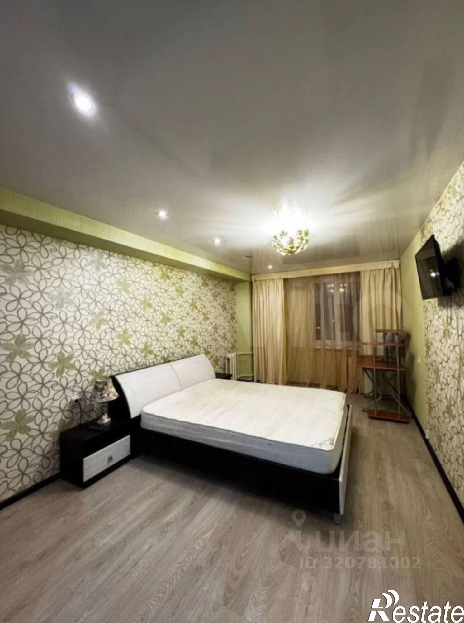 Сдать квартиру за 45 499 рублей на Рабочая улица, 1