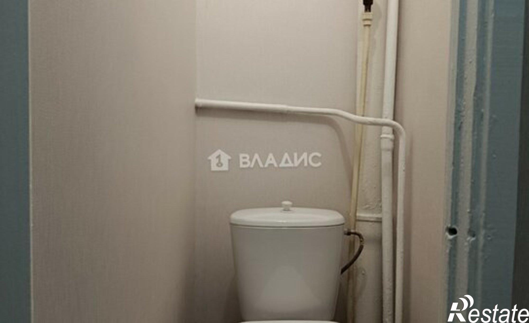 Купить квартиру за 3 600 000 рублей на улица Хлюстова, 18