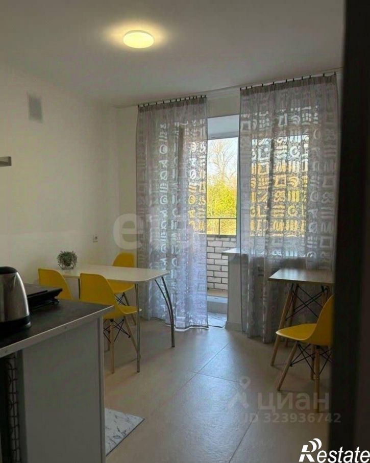 1-комн квартира ул Новгородская, 42,  д. 42