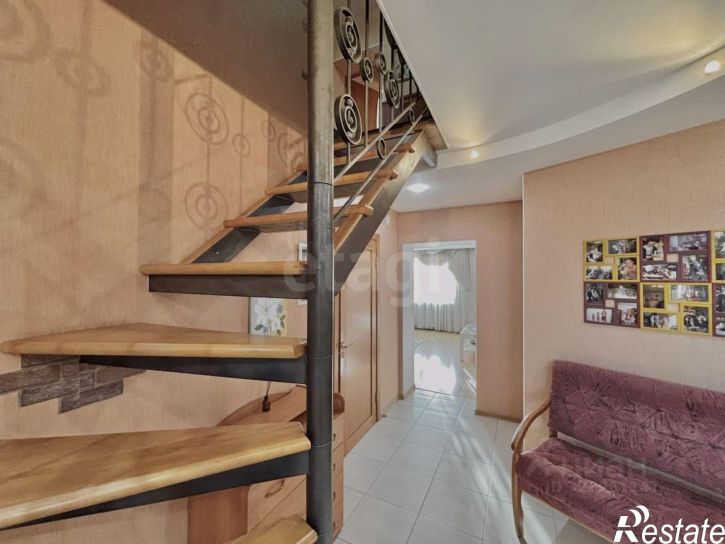 5-комн квартира Пригородная улица, 8А,  д. 8А