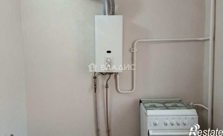 2-комн квартира улица Хлюстова, 18,  д. 18