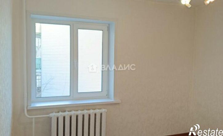 2-комн квартира улица Хлюстова, 18,  д. 18