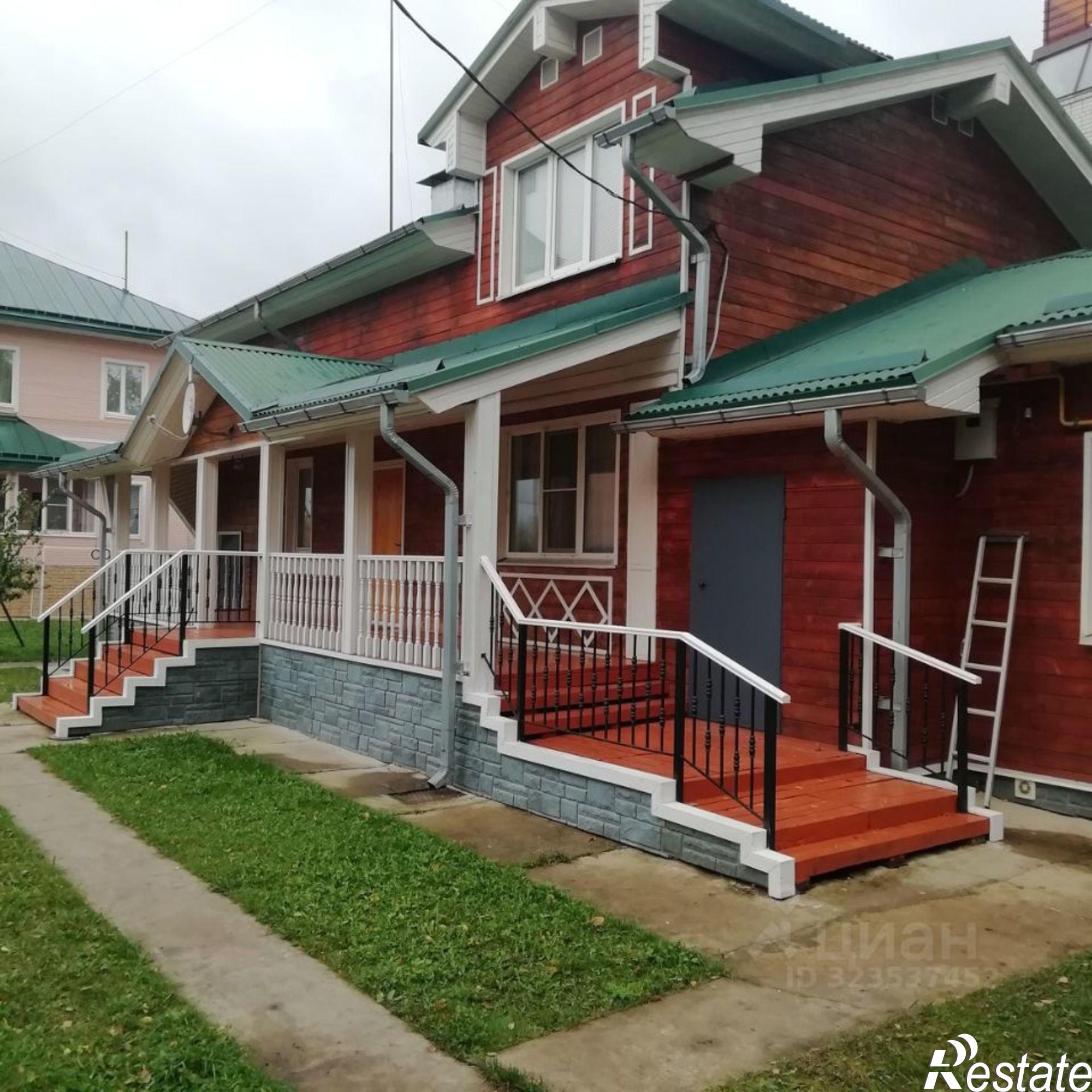 Сдать дачу, дом, коттедж за 80 000 рублей на набережная 6-й Армии, 11А