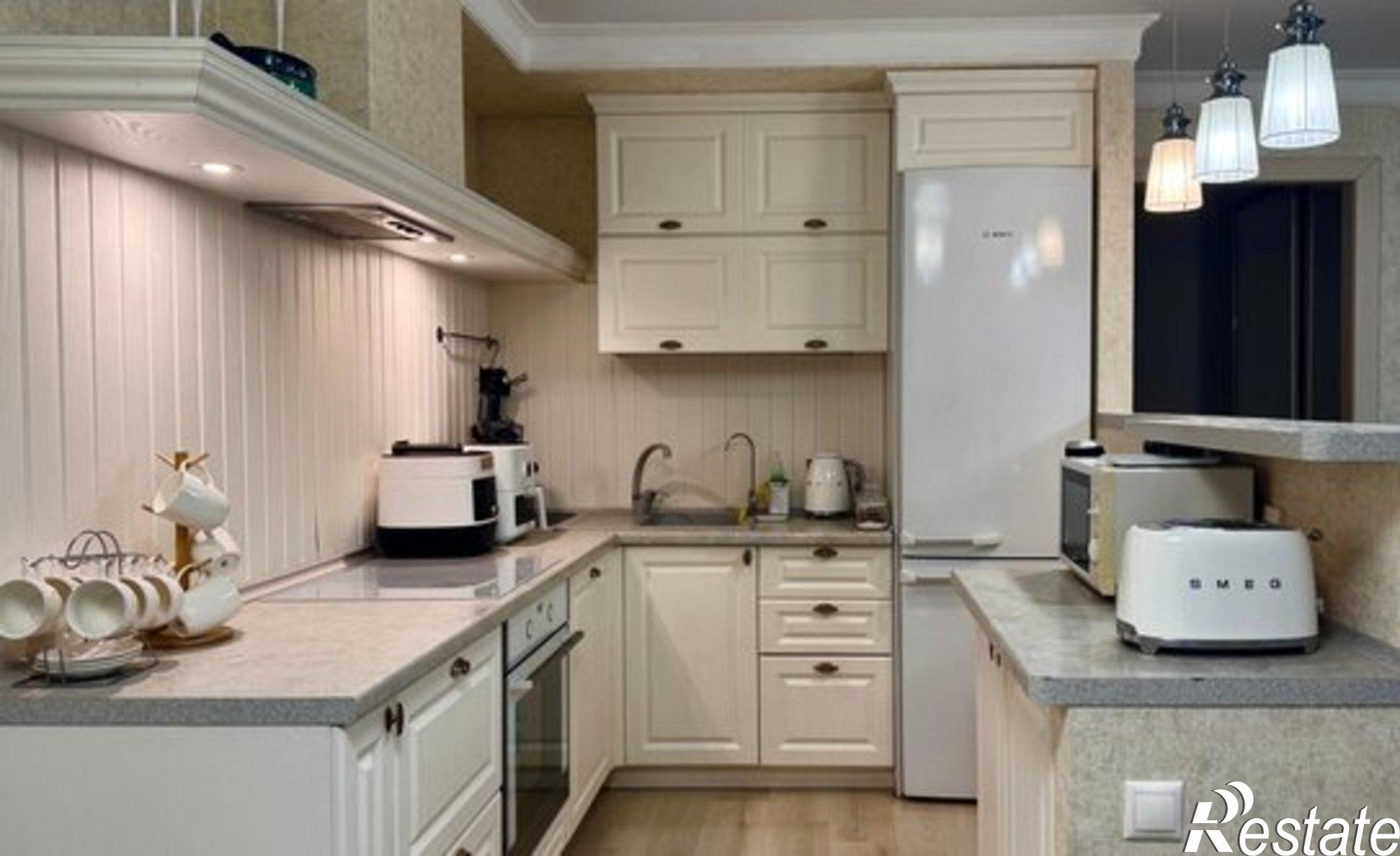 Купить квартиру за 9 300 000 рублей на улица Гагарина, 80