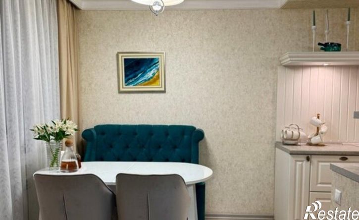 3-комн квартира улица Гагарина, 80,  д. 80