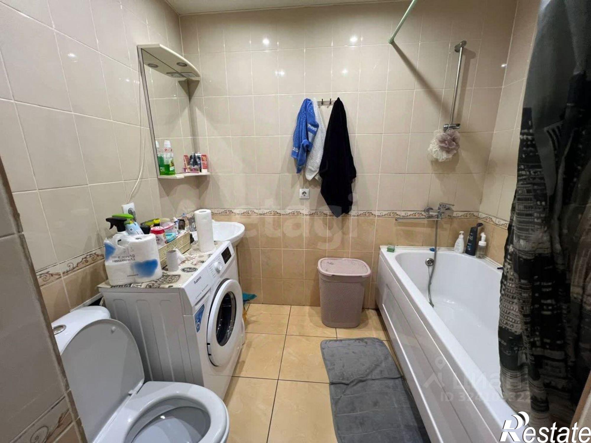 Купить квартиру за 3 800 000 рублей на ул Казакова, 8