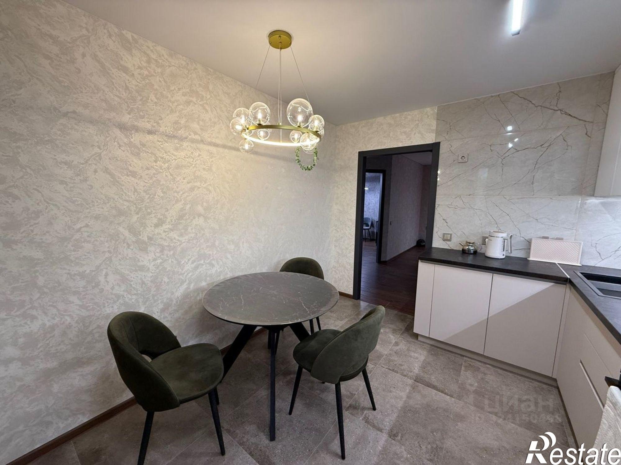 Купить квартиру за 8 200 000 рублей на ул Гагарина, 80а 2