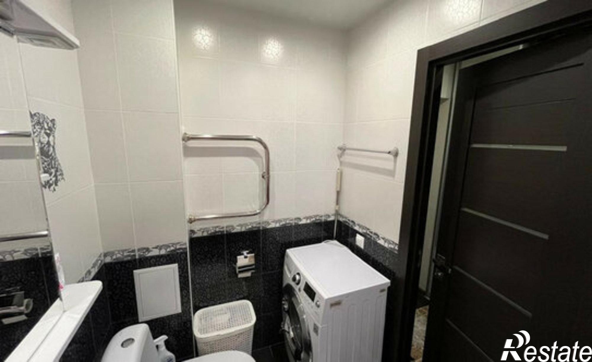 Купить квартиру за 4 450 000 рублей на Возрождения улица, 47