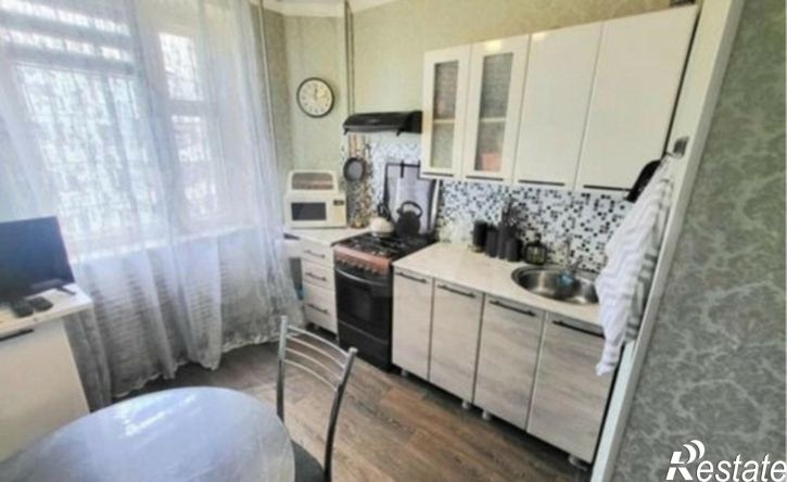 4-комн квартира улица Ильюшина, 3А,  д. 3А