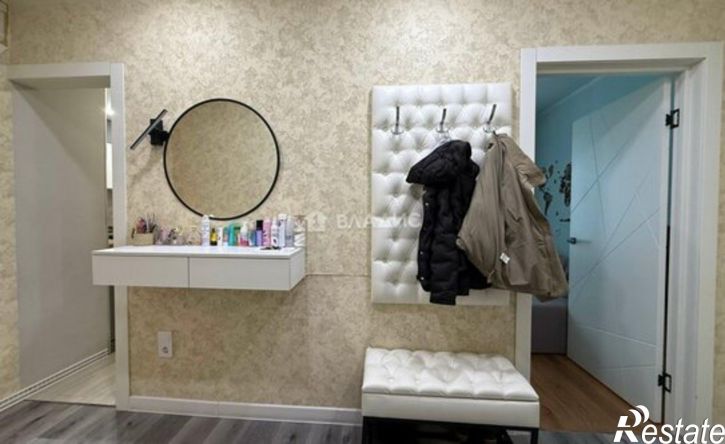 2-комн квартира улица Добролюбова, 52,  д. 52