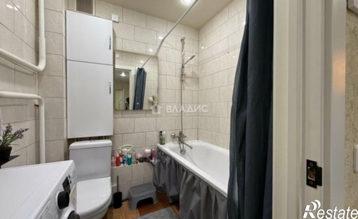 2-комн квартира улица Добролюбова, 52,  д. 52