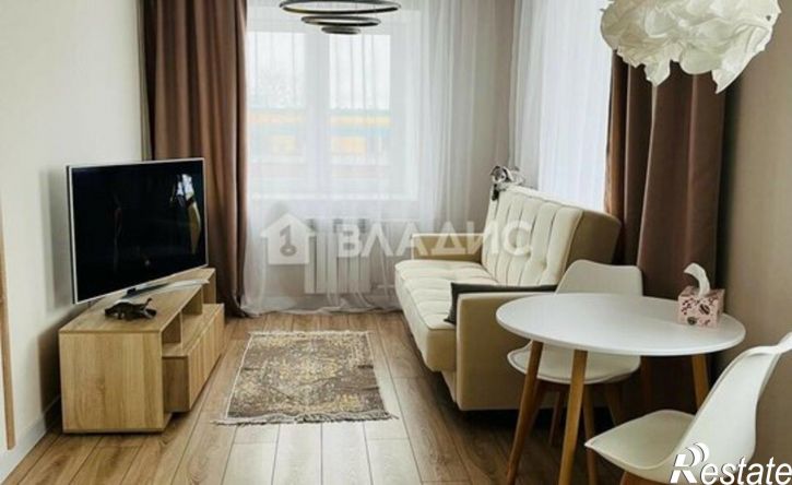2-комн квартира улица Гагарина, 80А к3,  д. 80А к3
