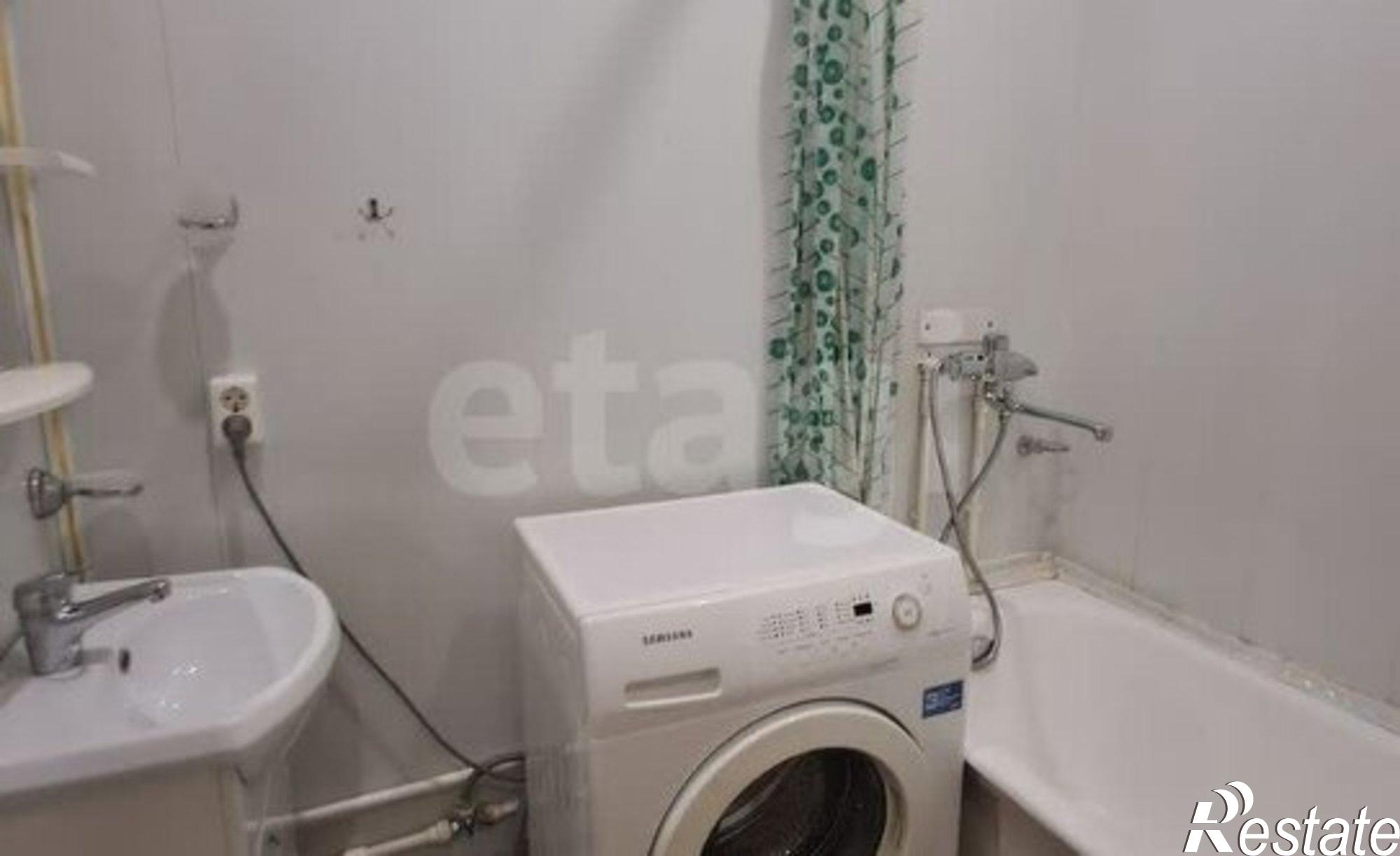 Купить квартиру за 2 800 000 рублей на улица Добролюбова, 29А