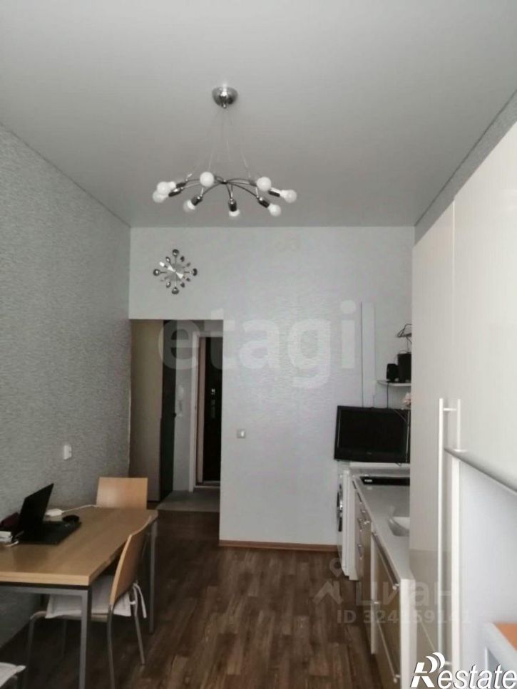 2-комн квартира улица Южакова, 2,  д. 2