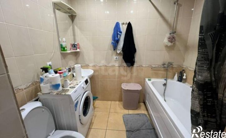 2-комн квартира улица Казакова, 8,  д. 8