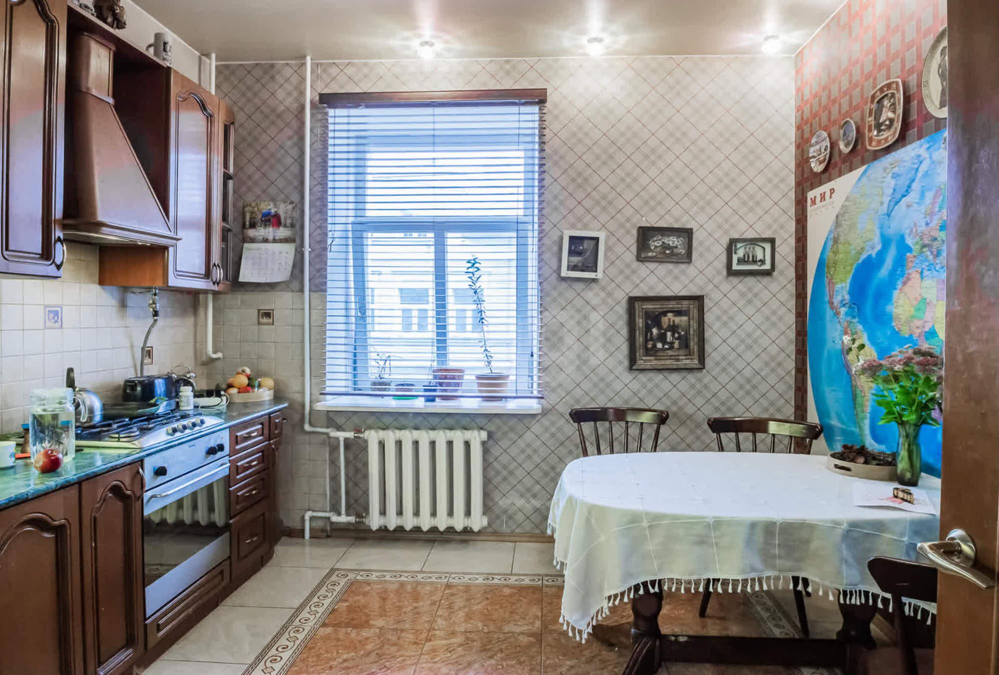 Купить квартиру за 12 500 000 рублей на набережная 6-й Армии, 163