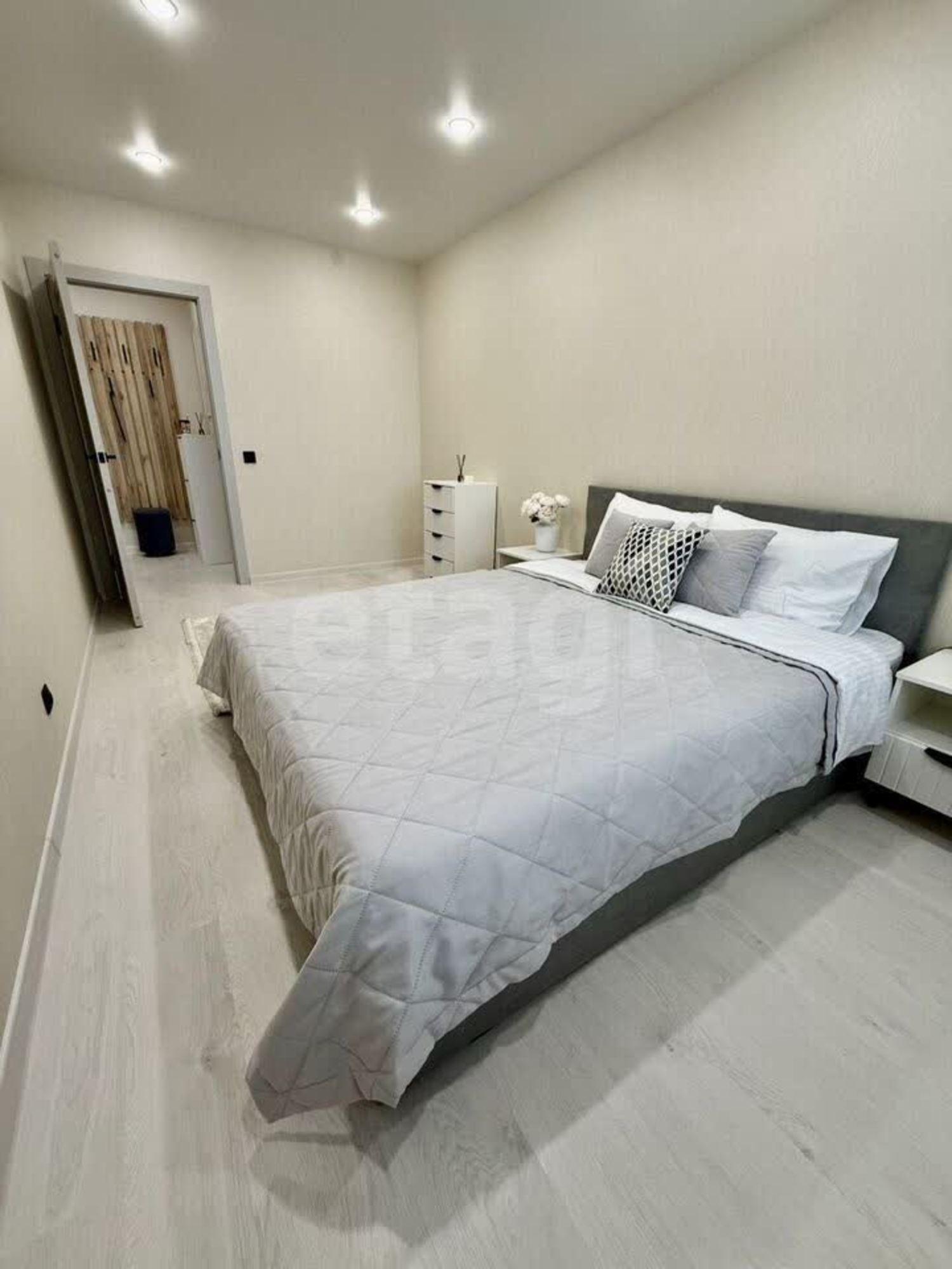 Купить квартиру за 6 100 000 рублей на Новгородская улица, 36