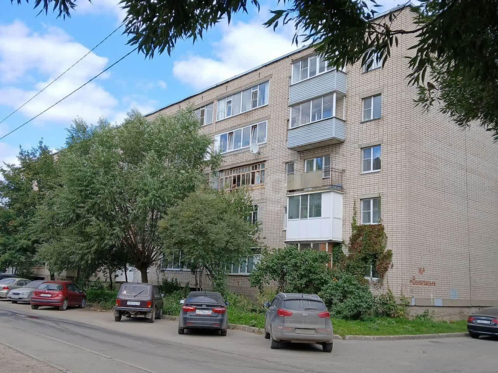 Купить квартиру за 3 900 000 рублей на Вологодская улица, 10б