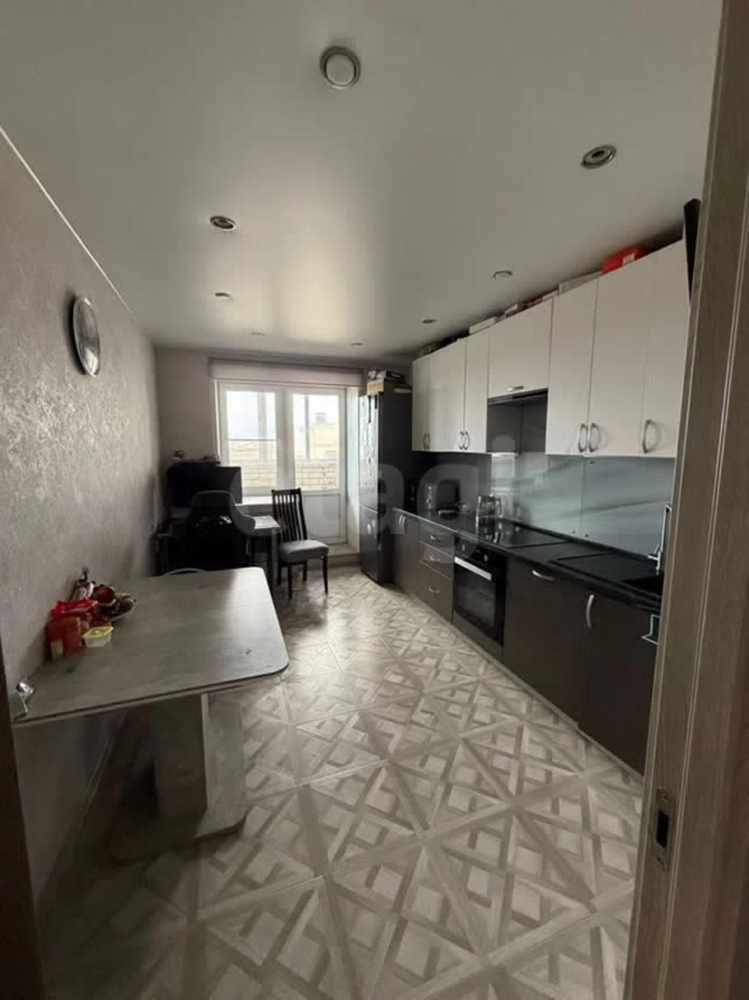 Купить квартиру за 5 900 000 рублей на улица Лётчика Каберова, 1а