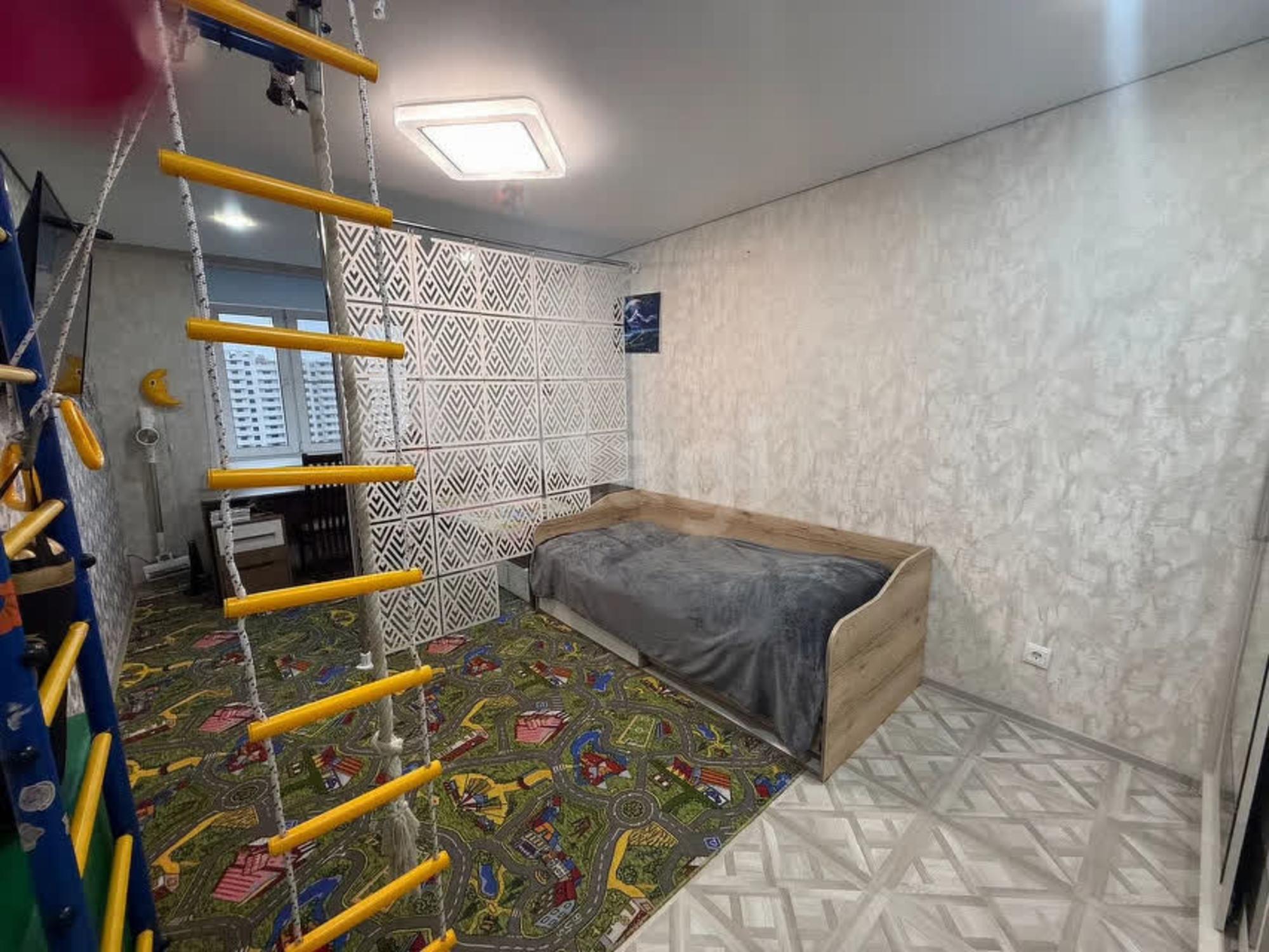 Купить квартиру за 5 900 000 рублей на улица Лётчика Каберова, 1а