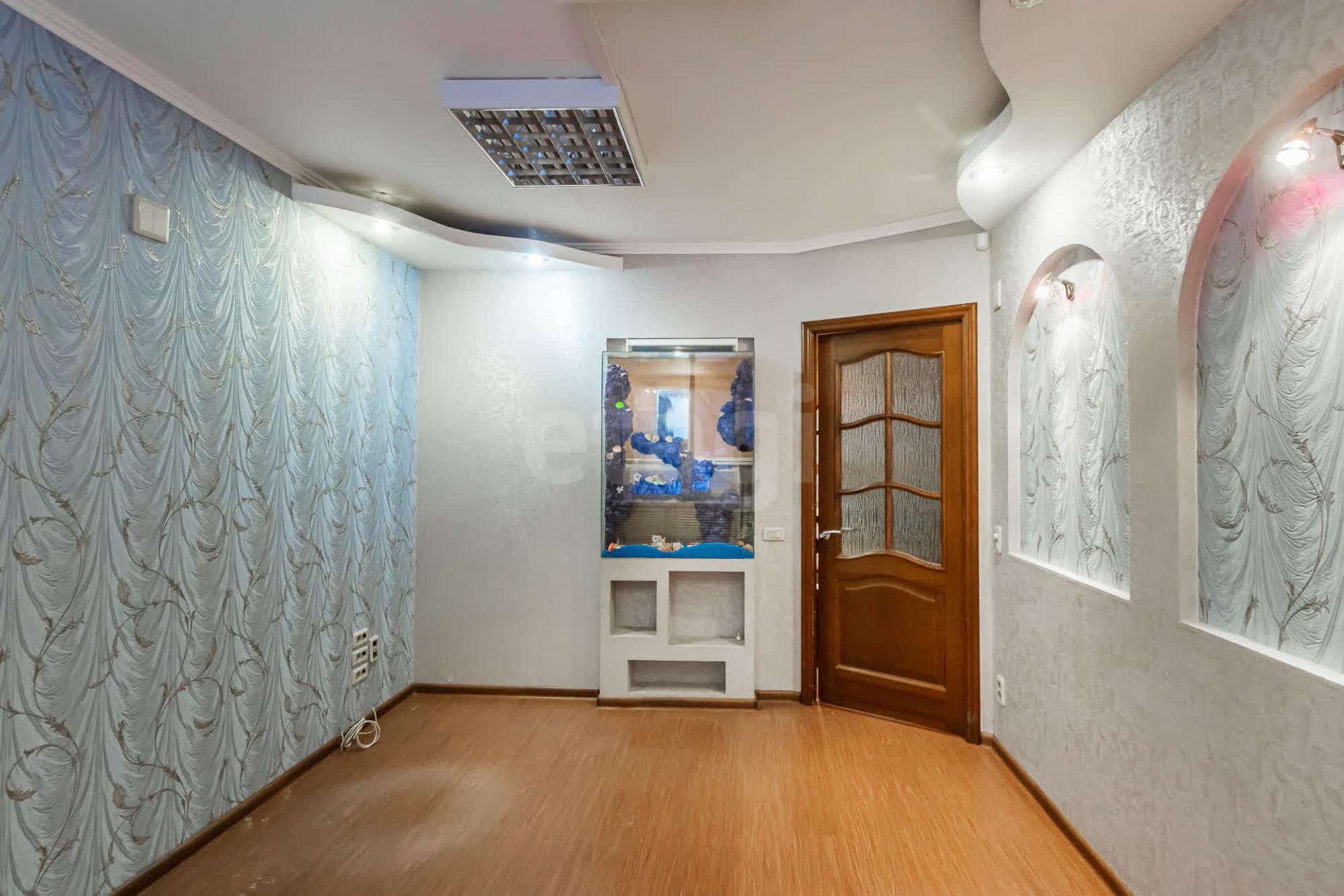 Купить квартиру за 4 600 000 рублей на Вологда, 11