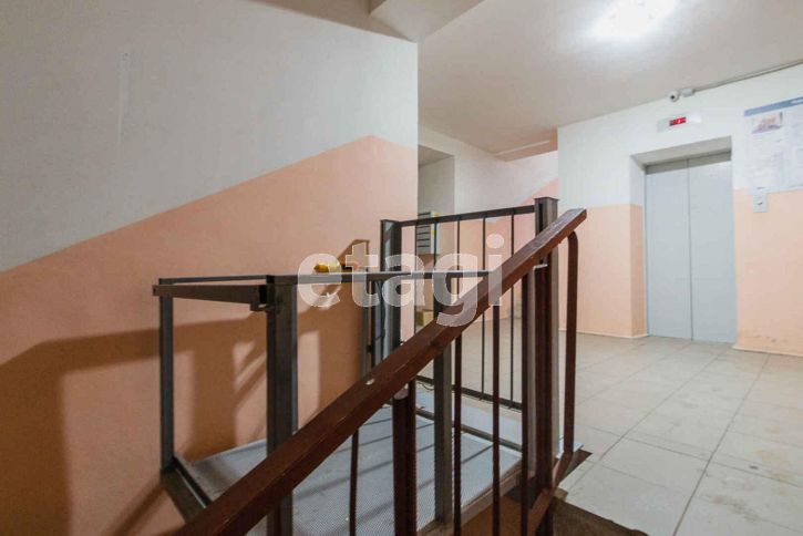 1-комн квартира улица Лаврова, 9