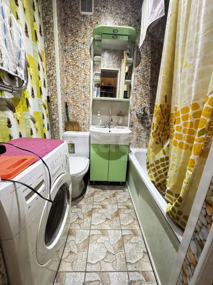 1-комн квартира улица Лаврова, 9