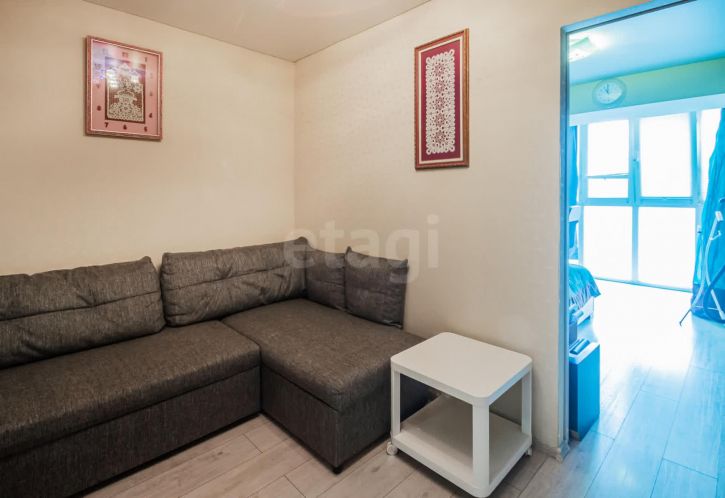 4-комн квартира Долгий переулок, 8