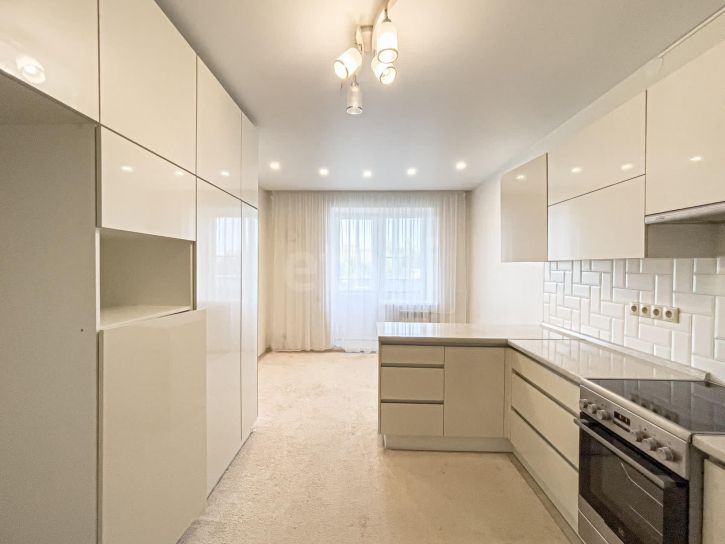 2-комн квартира Ярославская улица, 5а