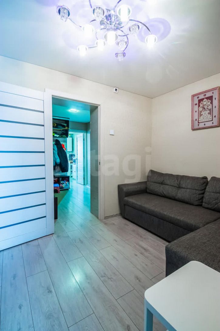 4-комн квартира Долгий переулок, 8