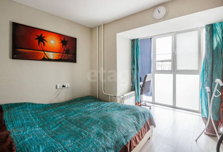 4-комн квартира Долгий переулок, 8