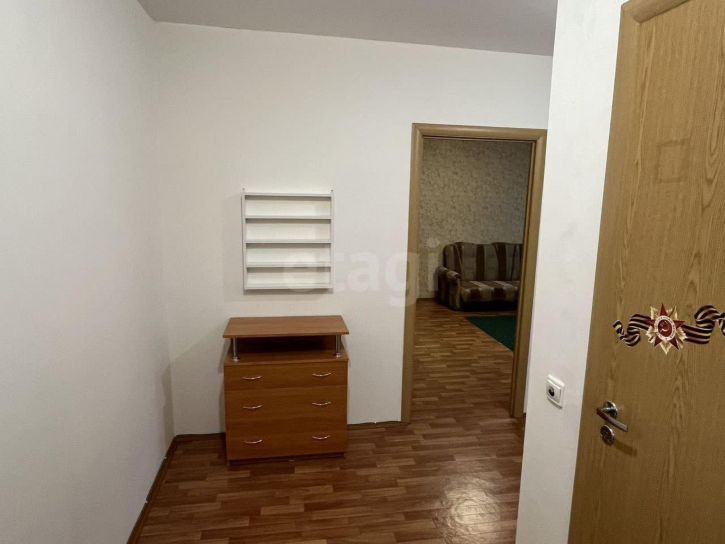 1-комн квартира улица Гагарина, 3