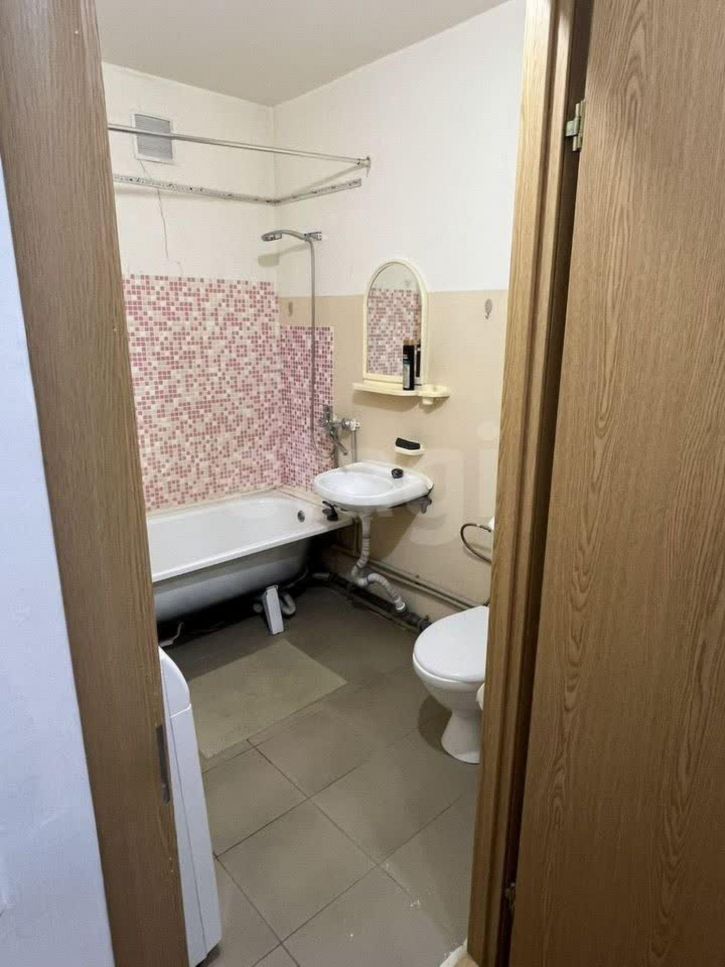 1-комн квартира улица Гагарина, 3