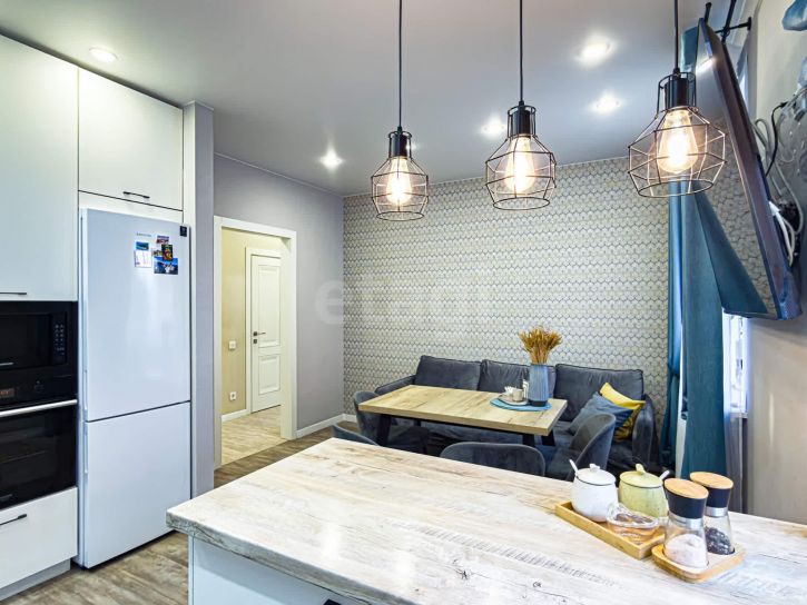 2-комн квартира Верхний переулок, 3