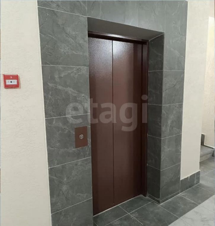 2-комн квартира Ленинградская улица, 108