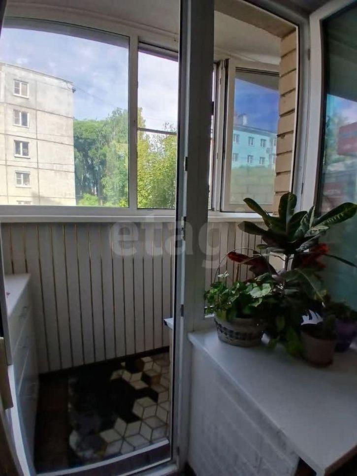 1-комн квартира улица Лаврова, 9