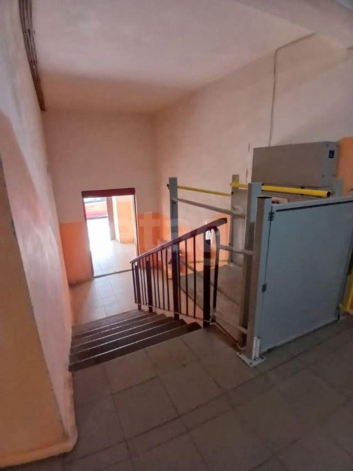 1-комн квартира улица Лаврова, 9