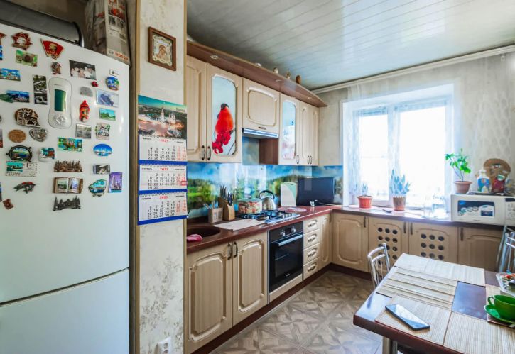 3-комн квартира Поселковая улица, 6