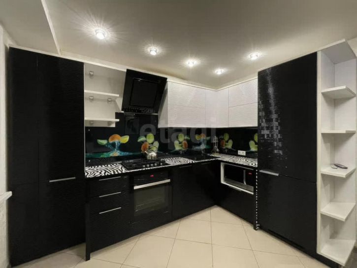 2-комн квартира Дальняя улица, 32